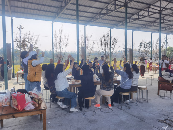  湖北襄阳黄龙：醉美桃花坞里欢乐多